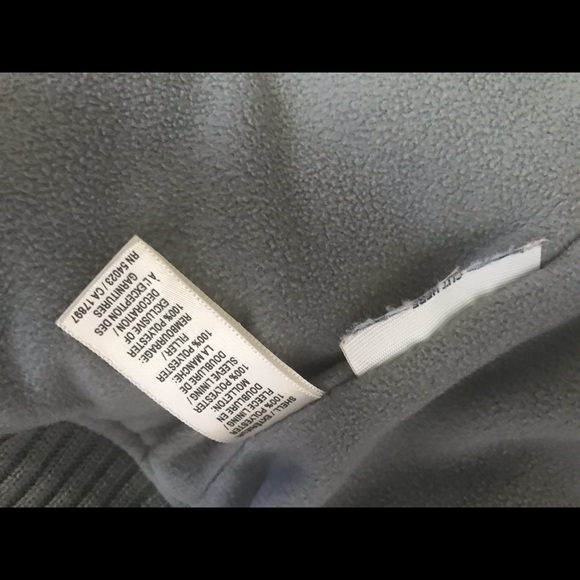 Old Navy Cozy Fleece-lined Grey Puffer - Picture 4 of 9